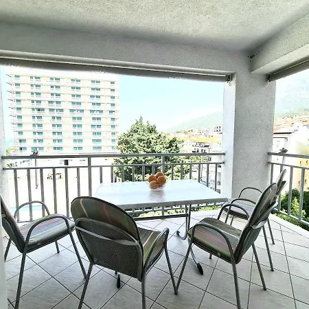 Veronika Appartement Makarska